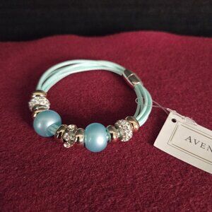 Avenue 9 Turquoise Magnetic Bracelet NEW